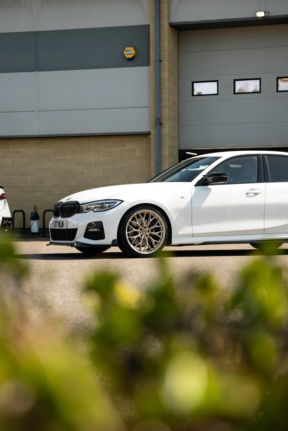 BMW 3 Series G20 G21 M-WX 20" Frozen Gold Motech Wheel - Image 3