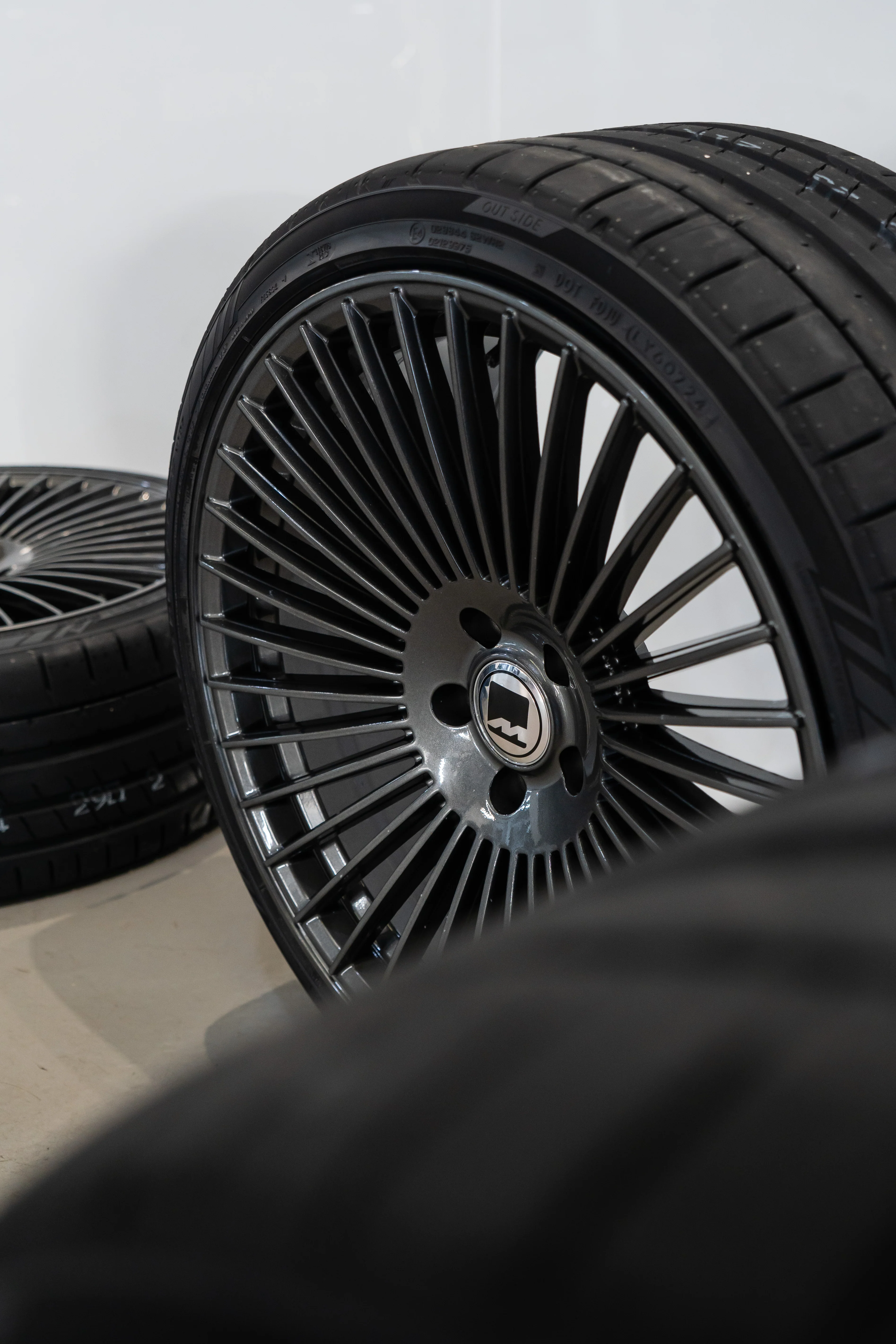 BMW 3 Series G20 G21 M-W5 20" Carbon Grey Motech Wheel - Image 15
