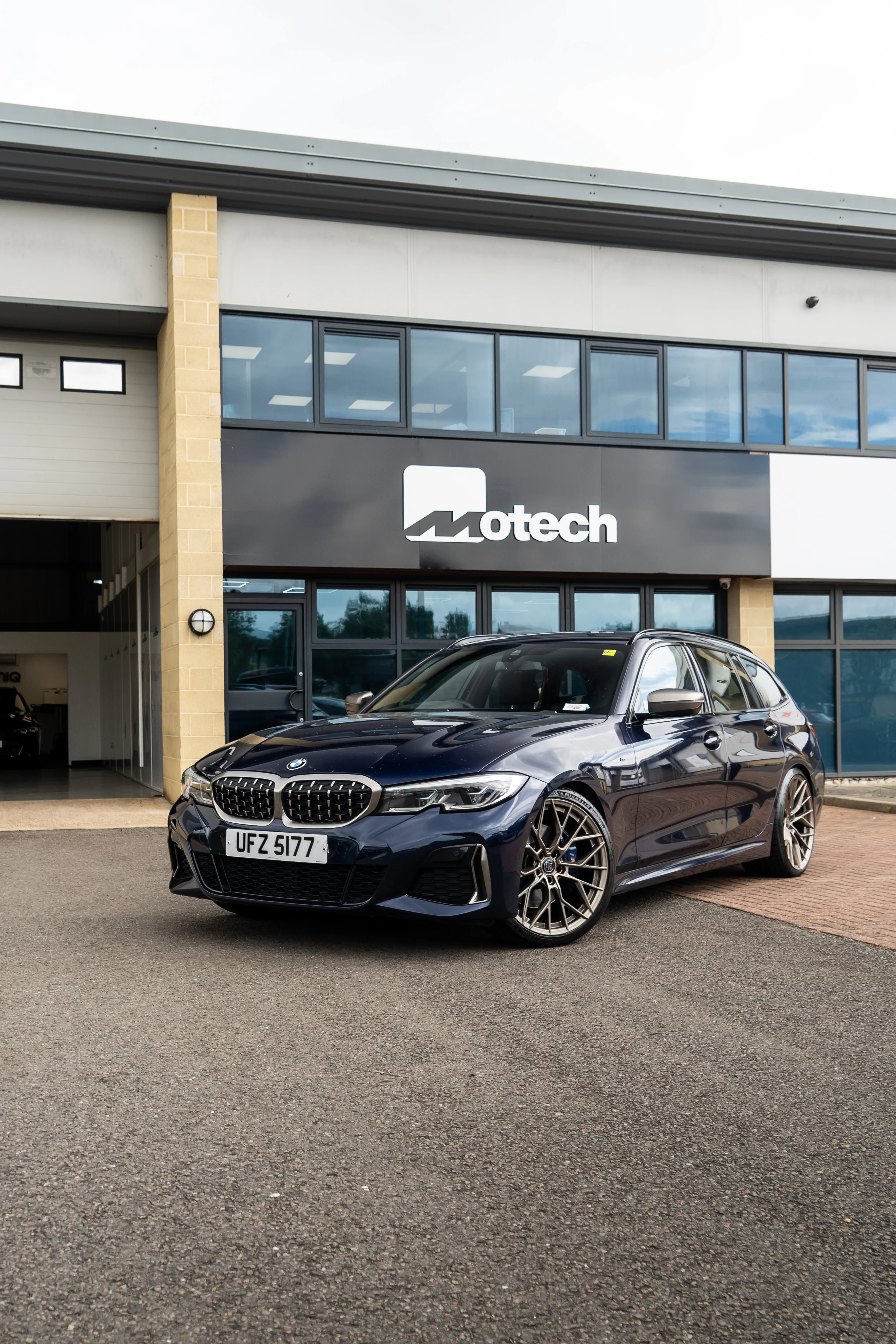 BMW 3 Series G20 G21 M-W3 20" Neodyme Gold Motech Wheel - Image 10