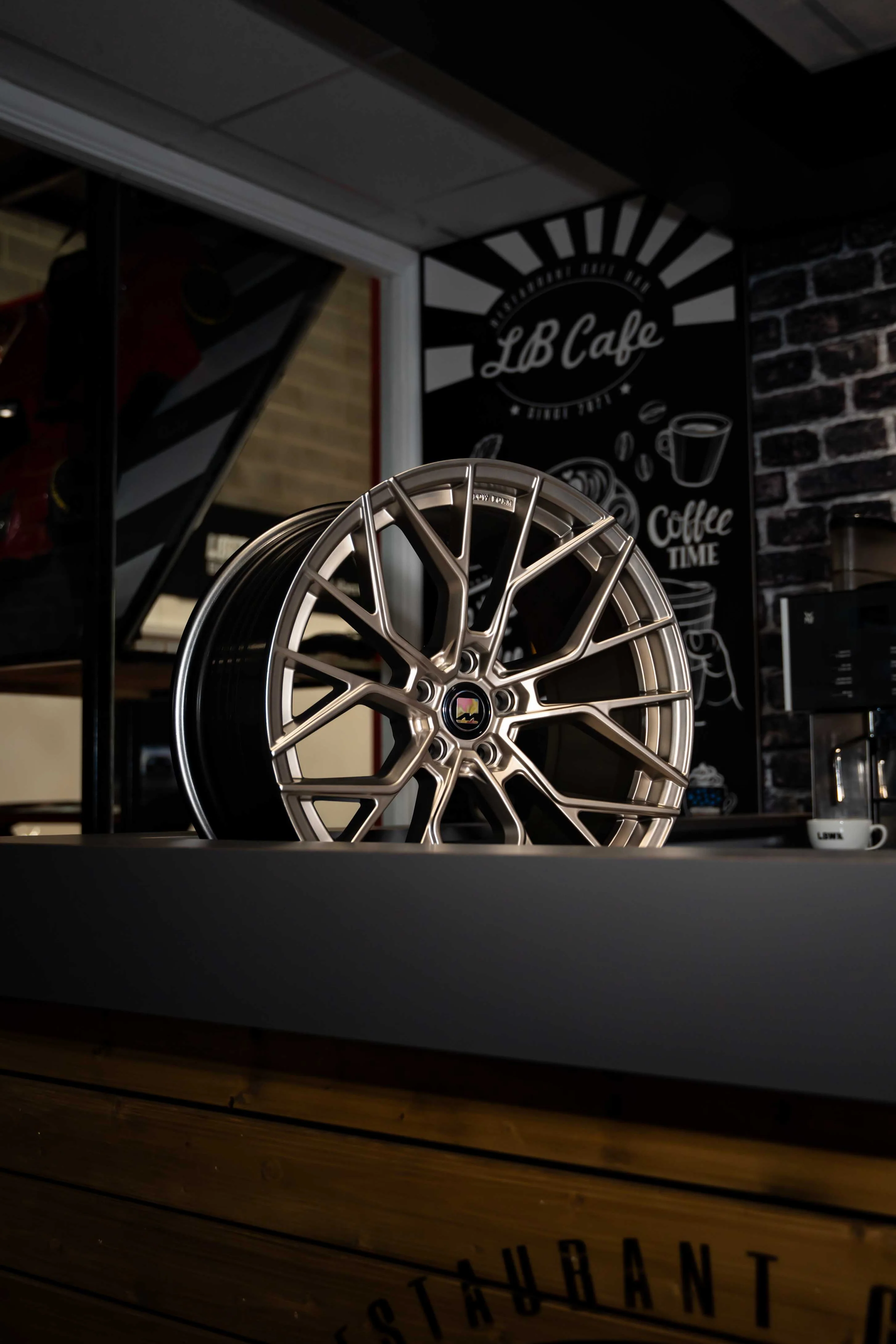 BMW G60 G61 5 Series M-W3 20" Neodyme Gold Motech Wheel - Image 4