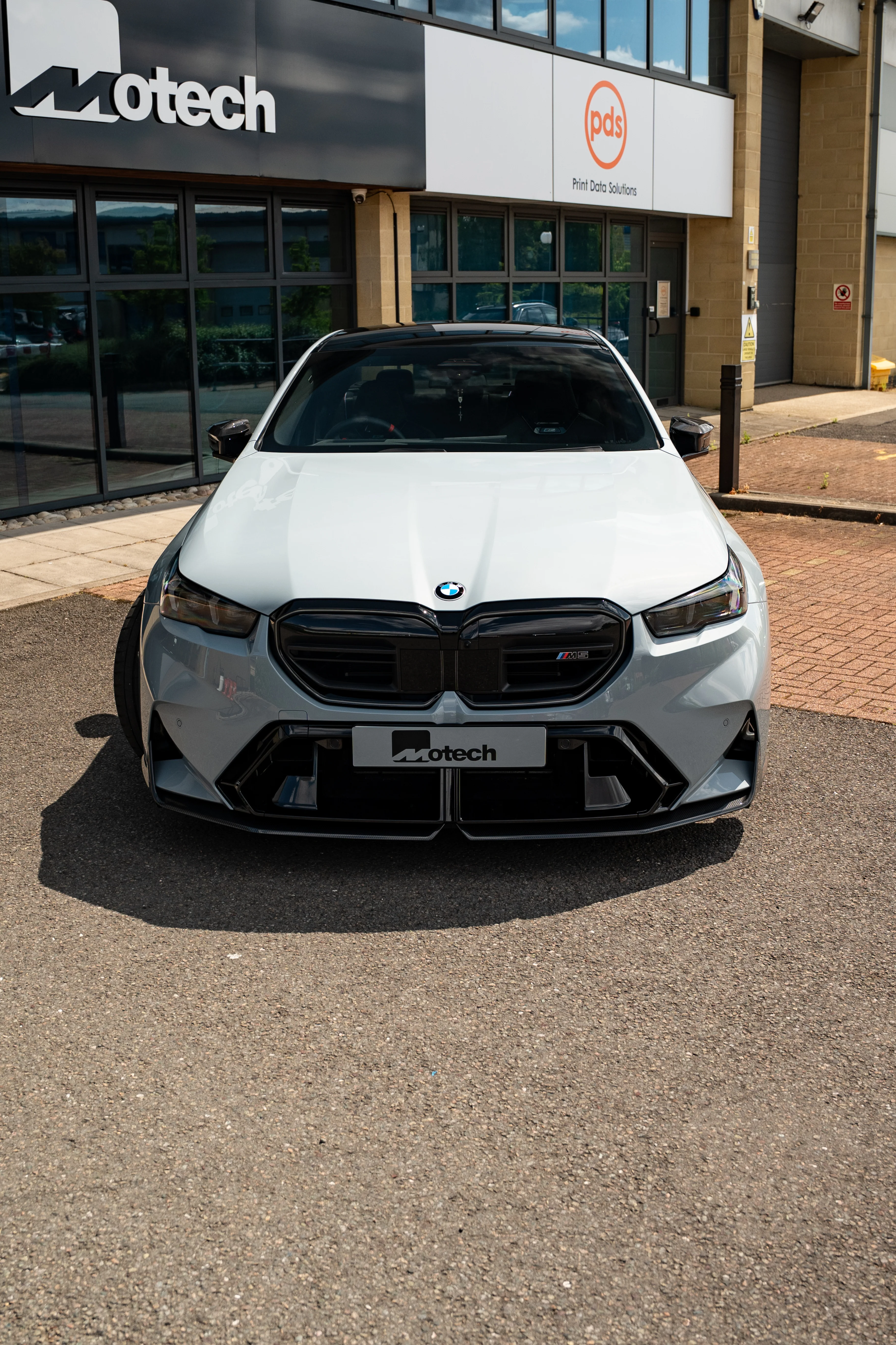 BMW G90 M5 MP Style Carbon Front Splitter - Image 2