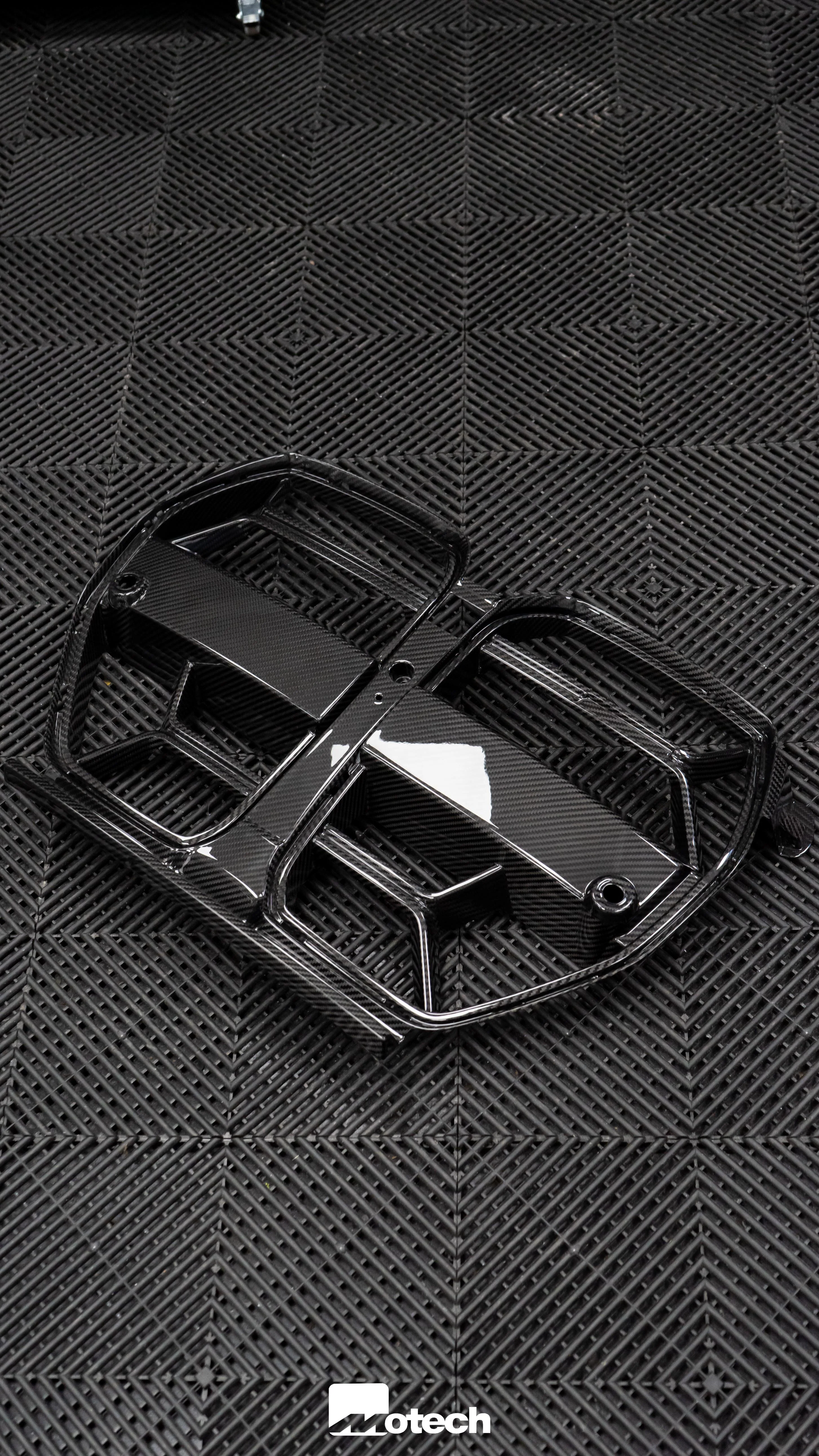 BMW M3 M4 G80 G81 G82 G83 CSL Style Carbon Front Grille - Image 8