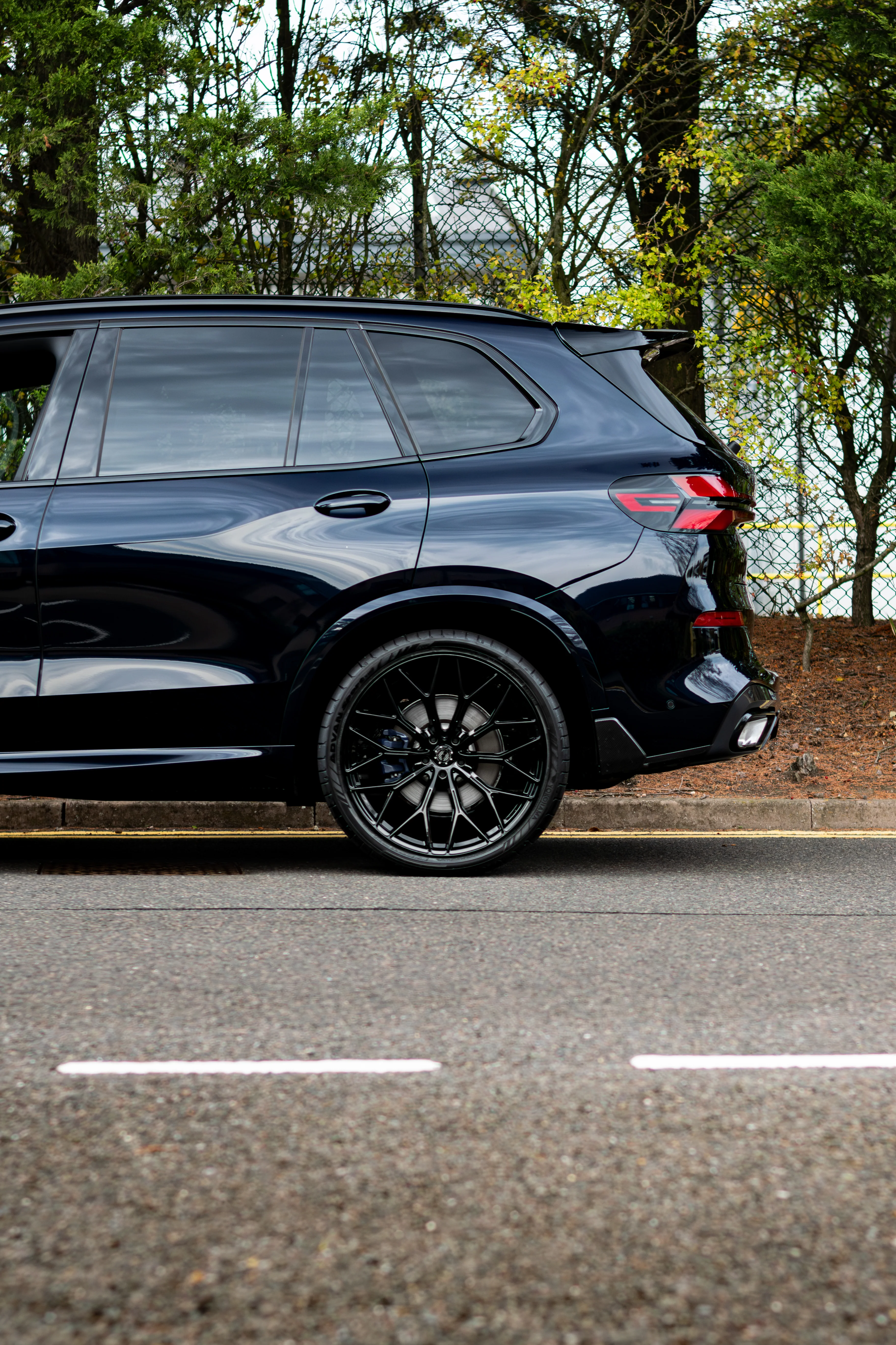 BMW X5 / X6 G05 G06 M-WX 22" Precision Black Motech Wheel - Image 7