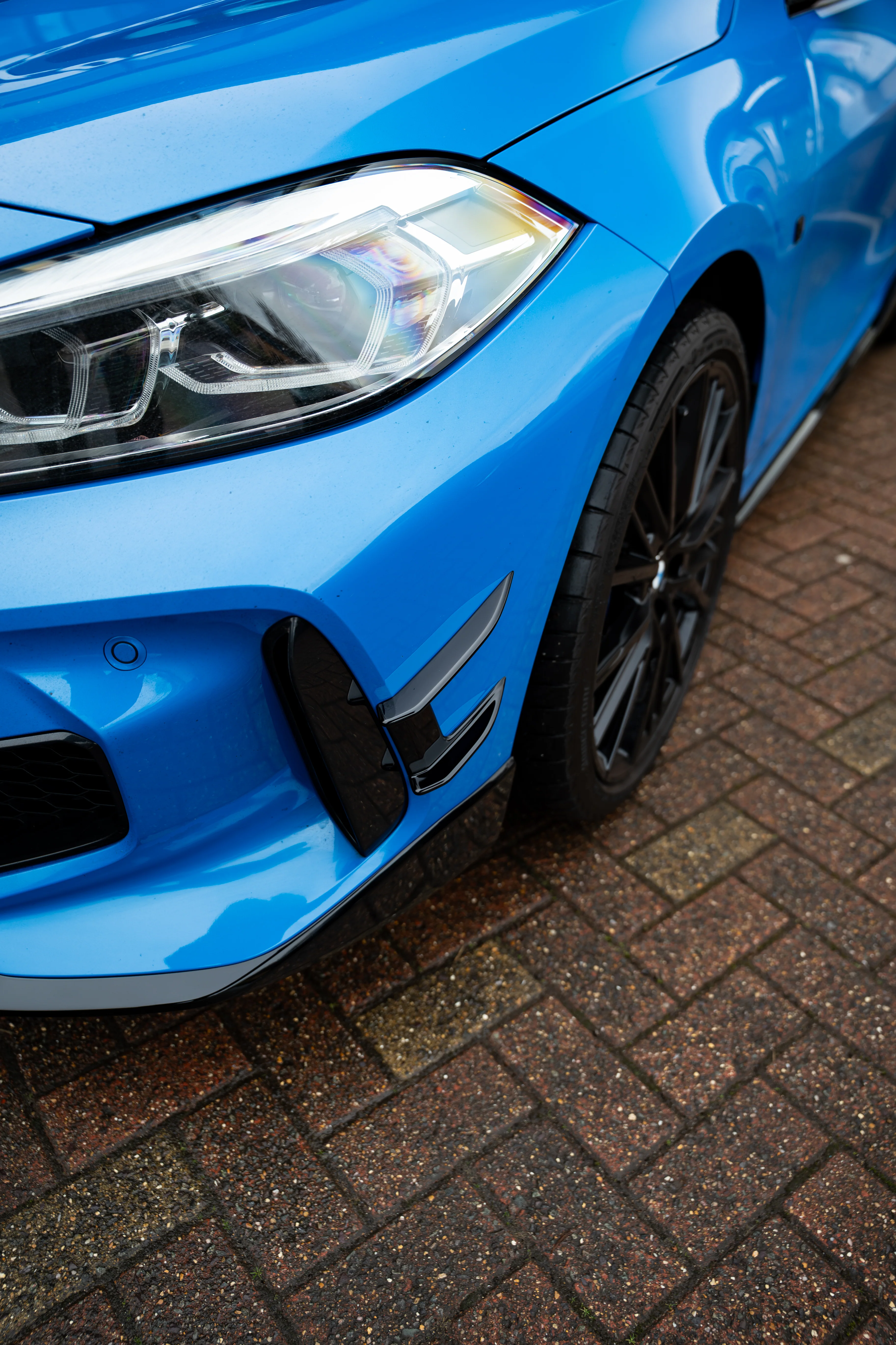 BMW F40 M135i xDrive M Performance Front Aero Flicks - Image 3