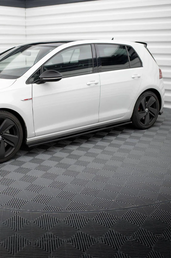 Golf GTI MK7 Maxton Design Side Skirts