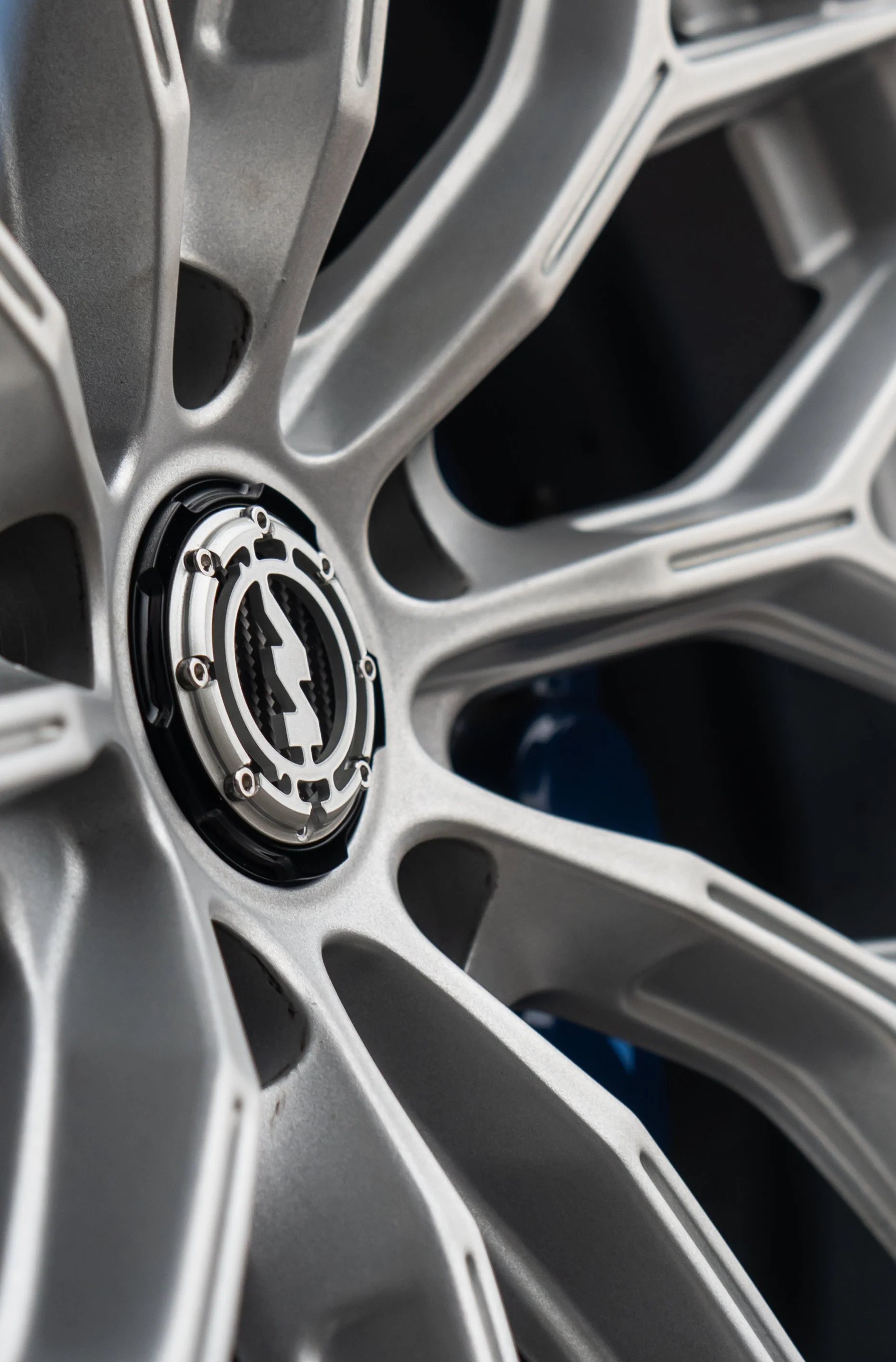 Golf R MK8 M-WX 20" Frozen Silver Motech Wheel - Image 2