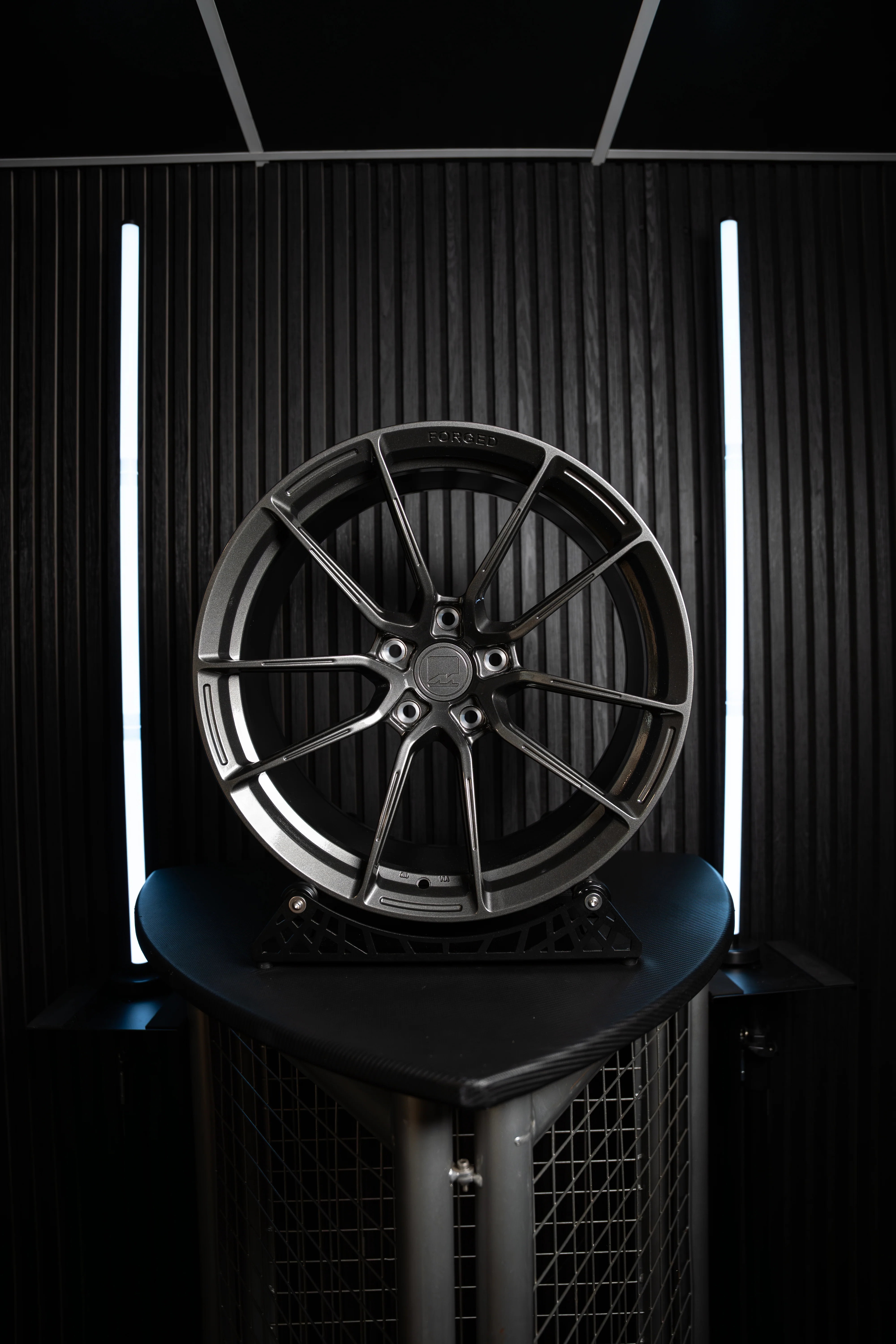 M2 F87 M-W4 19" Carbon Grey Forged Wheels - Image 8