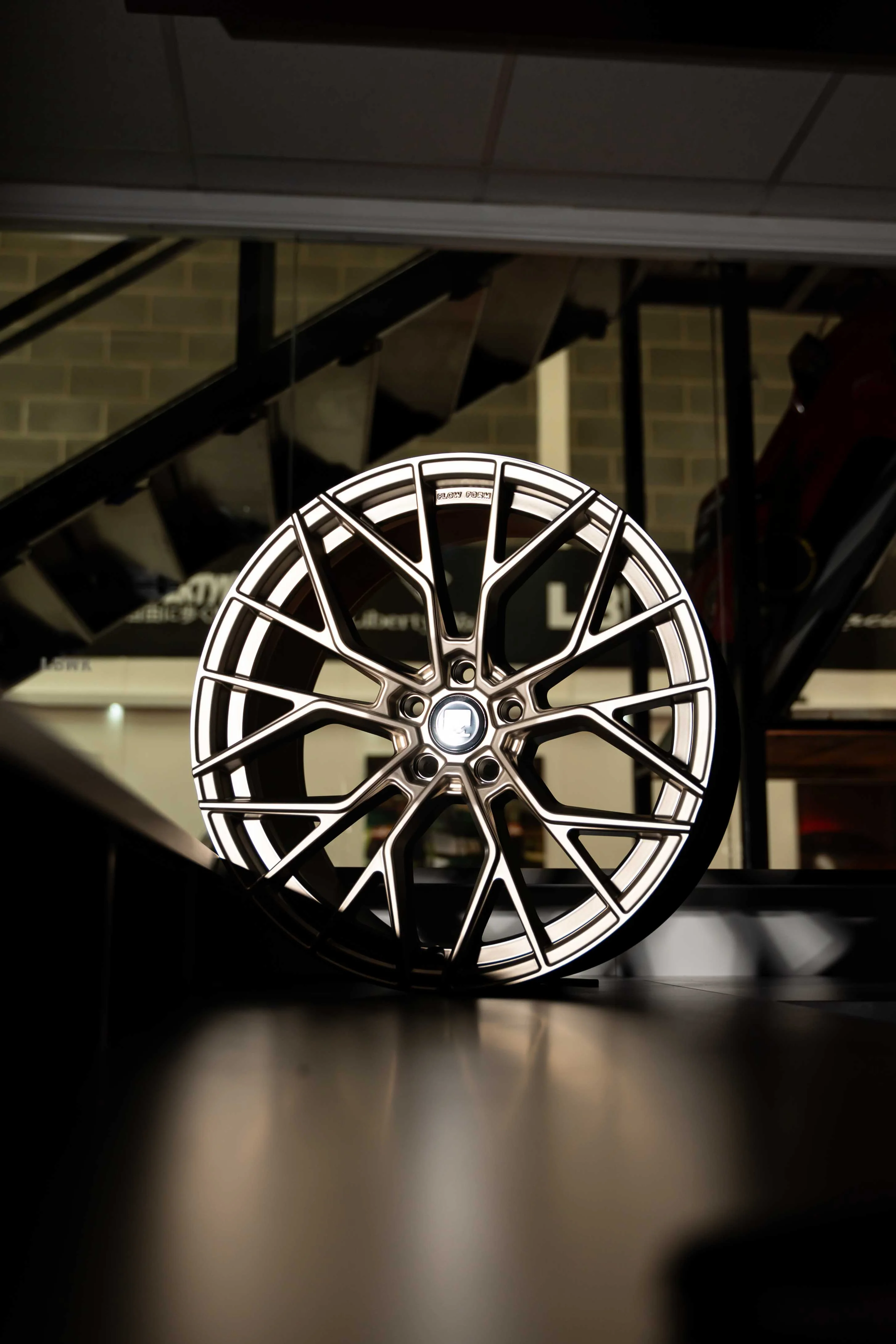 M5 F90 M-W3 20" Neodyme Gold Motech Wheel - Image 2