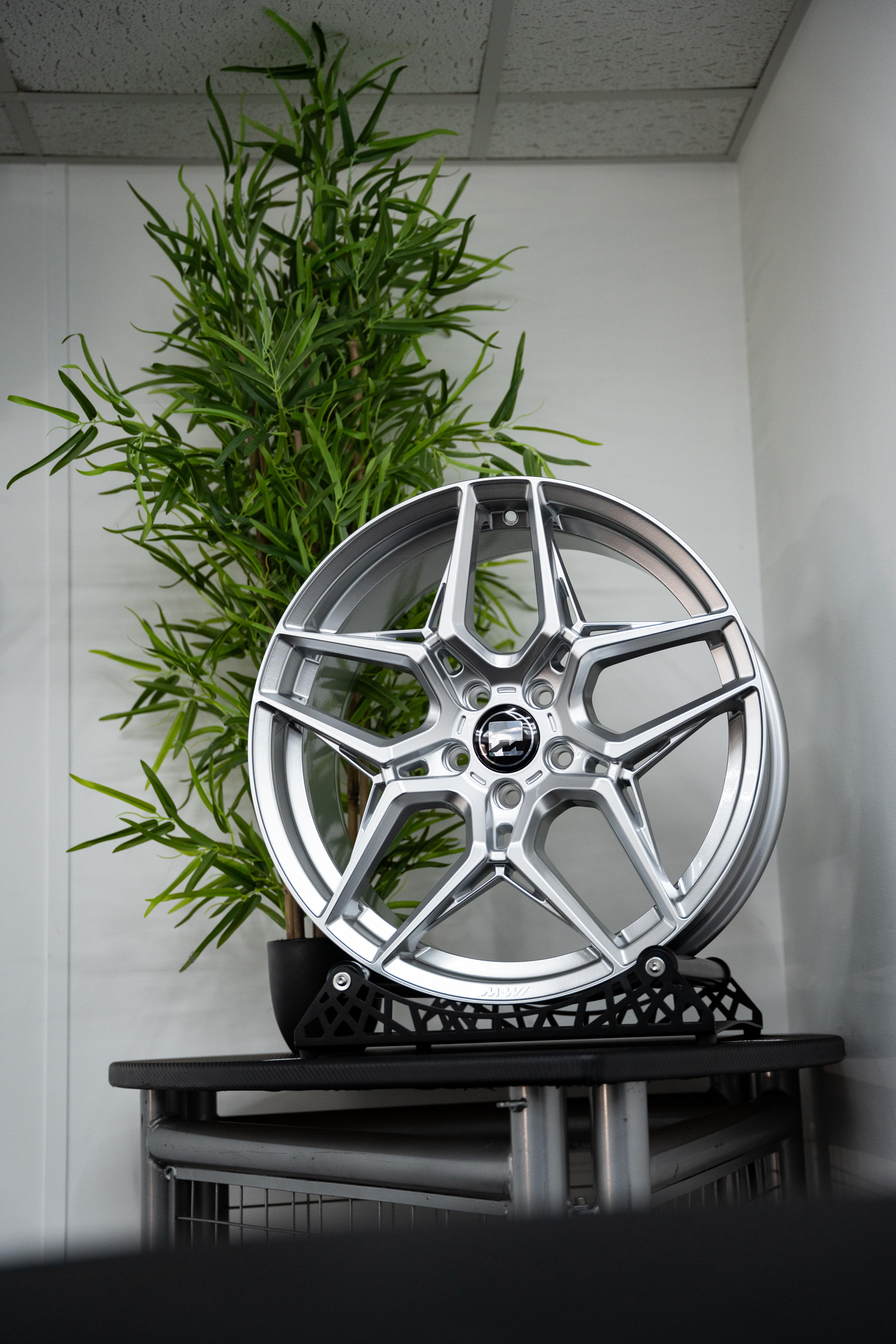 Mini Cooper J01 M-W1 19" Gloss Polished Motech Wheel - Image 2