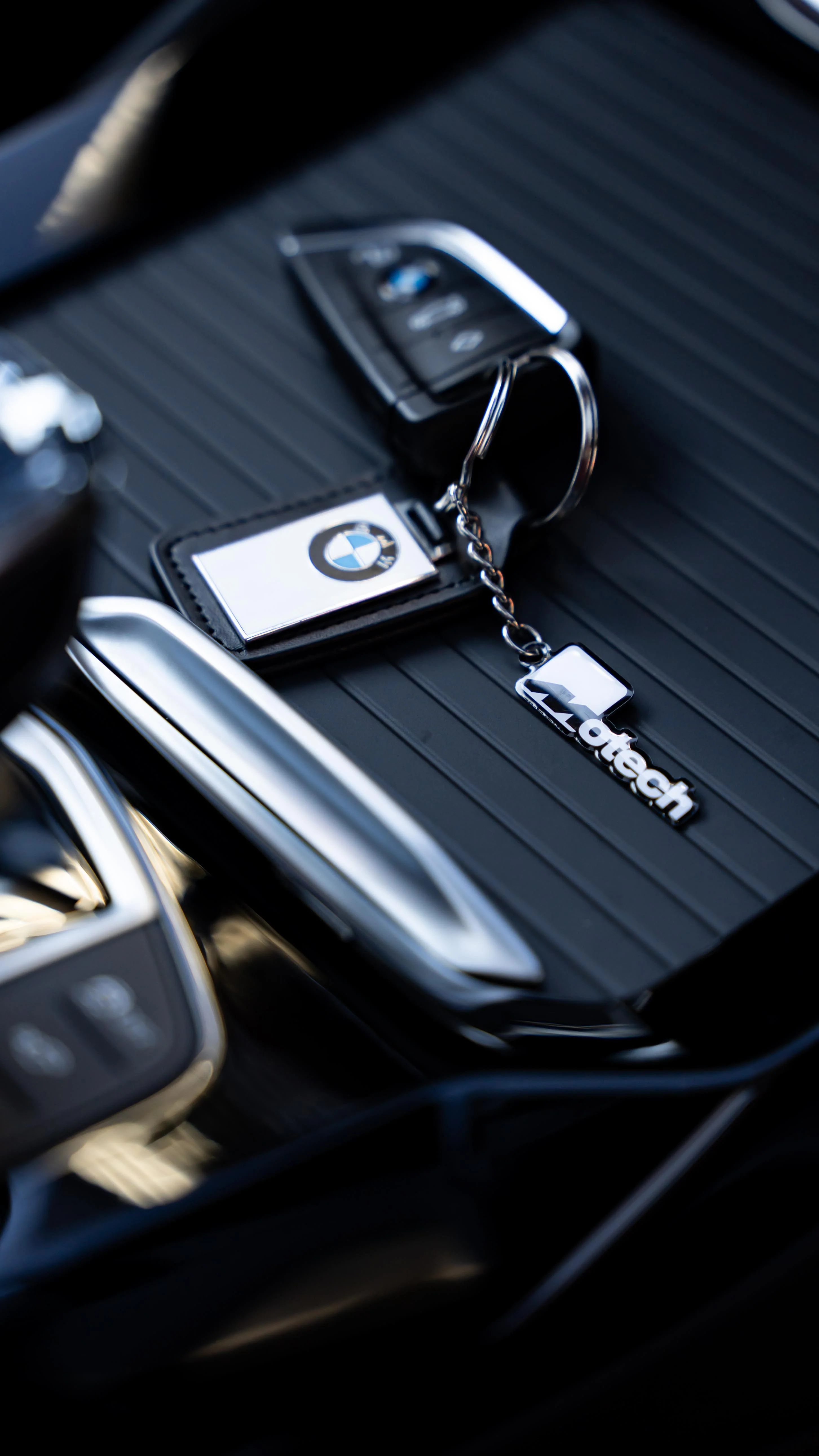 Motech Key Ring - Image 3