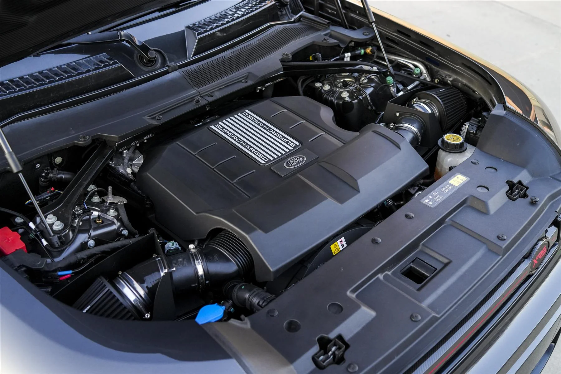 Performance Pleated Induction Kit for Land Rover Defender 5.0 V8 L663 P525 2021+ - Image 7