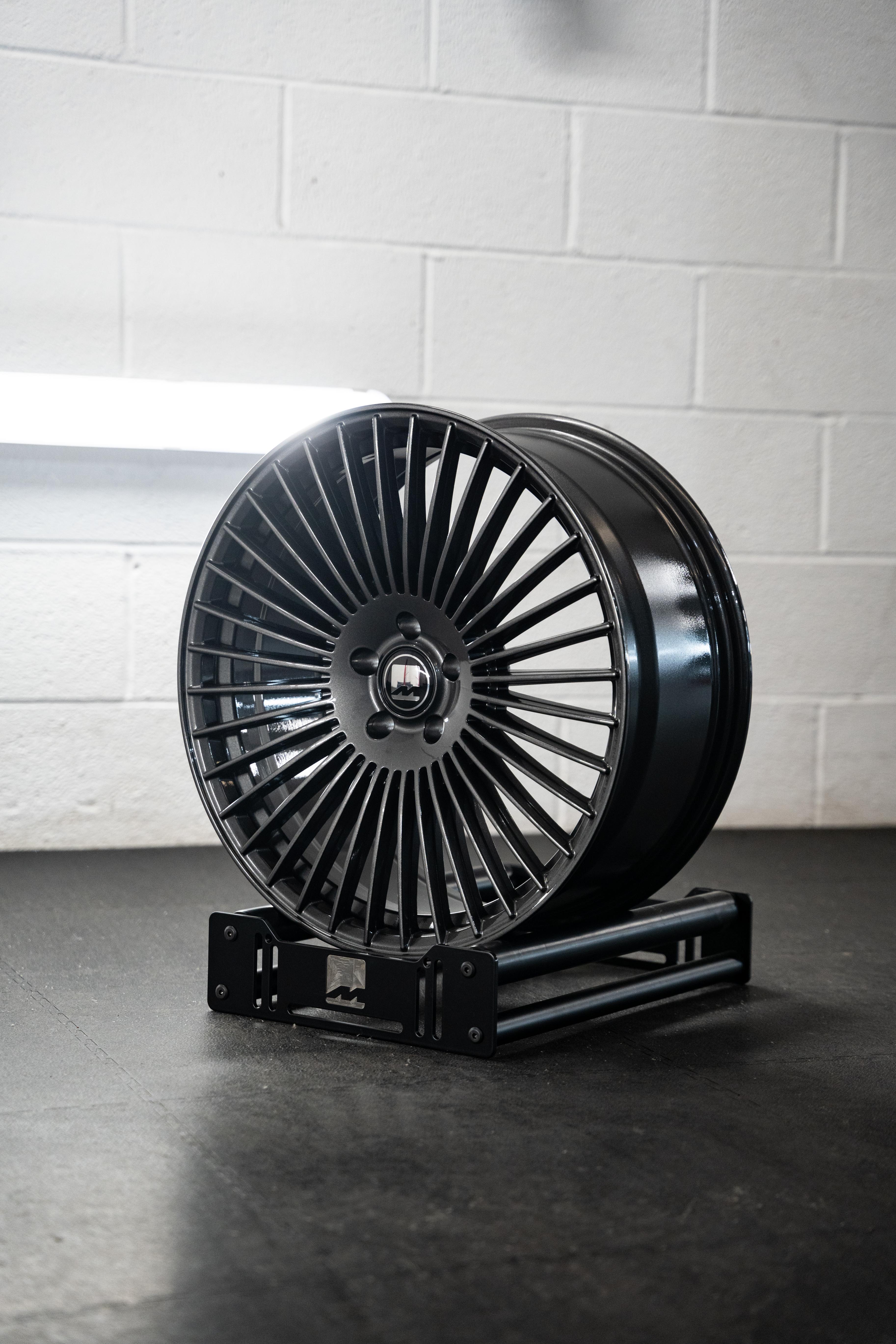 Z4 G29 M-W5 20" Carbon Grey Motech Wheel - Image 2